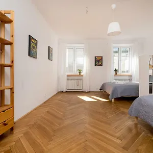 Royal Route For 10 People Warszawa